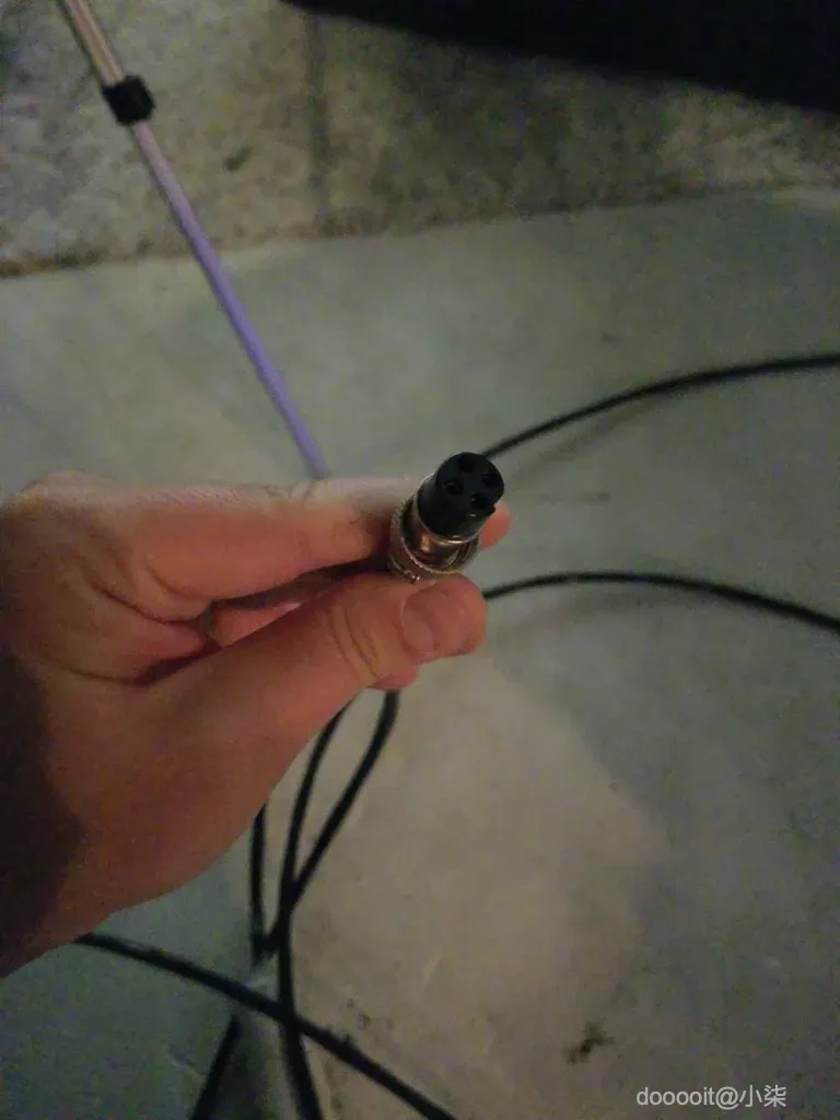 点击放大 图片