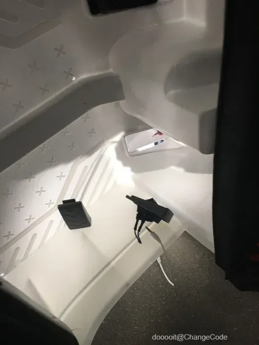 点击放大 图片
