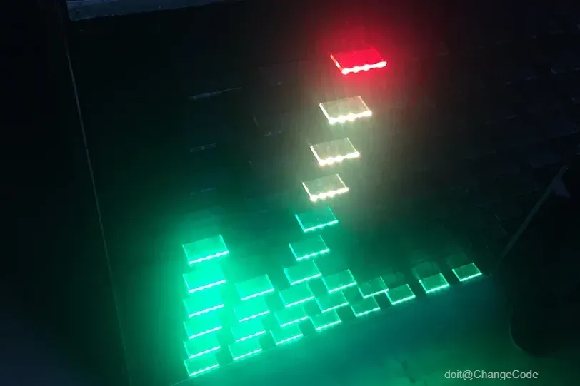 点击放大 图片